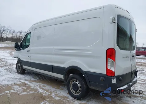 2017 Ford Transit-250 z USA, uszkodzony, nr VIN 1FTYR2CM7HKA70713
